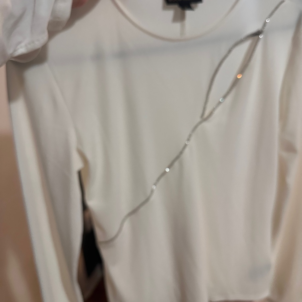 BOLD elements Cream Long Sleeve Top